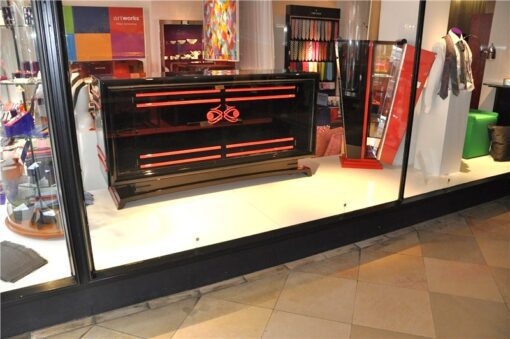 Art Deco Sideboard, tolle rote Verzierungen