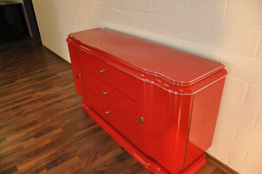 Art Deco Lowboard, Chromfuss