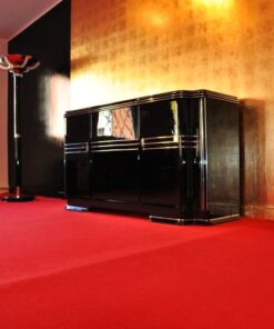 Art Deco Sideboard, Wimbledon, englischer Türschwung, schwarze Hochglanzoberfläche, Leder-Ausziehplatte, 2 Einlegeboeden