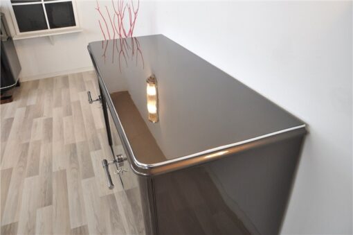 Lowboard Sideboard in Metallic Grau, Hochglanzlackierung, einzigartiges Design, tolle Formensprache, Chromgriffe