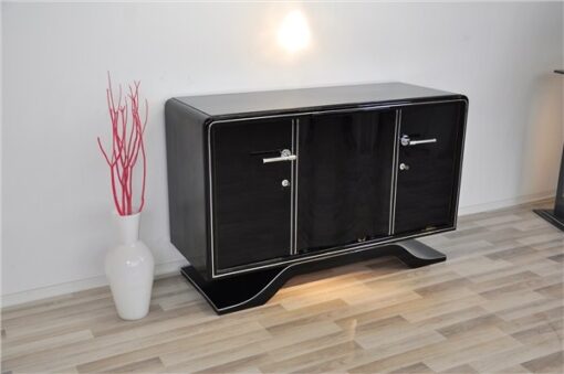 Hochglanz Art Deco Sideboard, Klavierlack, Chromlinien, runde Form, sauberes Innenleben