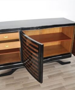 Art Deco Sideboard, gestreiftes Nußbaumfurnier, Klavierlack, wundervoller Fuß, Eyecatcher