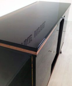 franzoesische-art_deco-sideboard_mit_nussbaumleisten_1