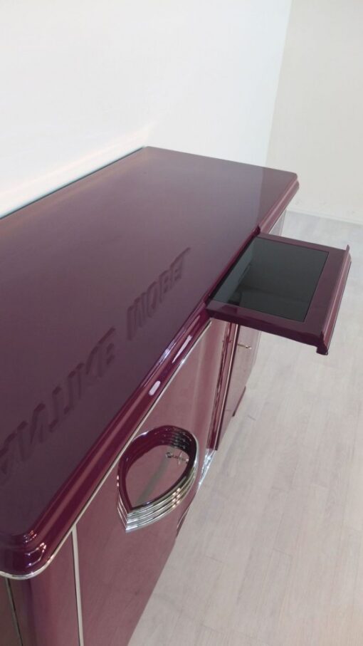 Art Deco Sideboard, außergewoenliche Farbe, Metallic-Violett, große Chromgriffe