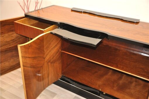 Art Deco, Sideboard, Walnuss, geschwungen, geformt, tolle Form, einzigartiges Holz, Holz, Wohnzimmer, Stauraum, Hochglanz