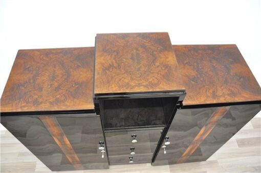 Art Deco, Kommode, Sideboard, Buffet, Walnuss, Details, Hochglanz, Schwarz, Chromgriffe, eckiges Design, Wohnzimmer, Stauraum