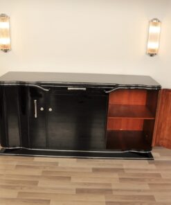 Art Deco, Sideboard, Design, Aera, Hochglanzschwarz, Chromlinien, wundervolle Fprm, Wohnzimmer, handpoliert, einzigartig, restauriert