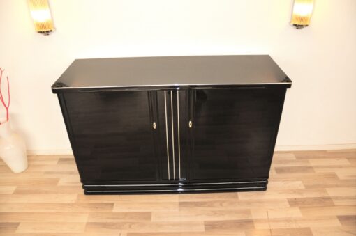 1930er, Art Deco, Moebel, Highboard, Schrank, Sideboard, Buffet, Schwarz, hochglanz, Klavierlack, Original, restuariert, Chromlinen