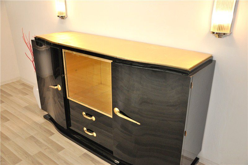 Schwarzes Art Deco Sideboard Mit Goldenen Details Original