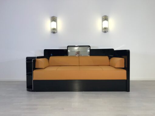 Art Deco, Daybed, Leder, Sofa, Klavierlack, Design, moebeldesign, Innendesign, luxus, elegant, Hochglanz, Wohnzimmer, Polstermoebel