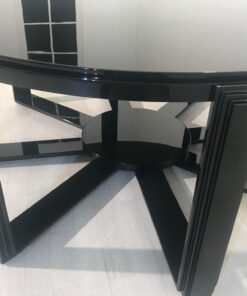 Art Deco Inspirierter Couchtisch oder Beistelltisch in Hochglanz Schwarz, Design Möbel, Innendesign, Klavierlack, Luxusmöbel, Wohnzimmer