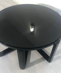 Art Deco Inspirierter Couchtisch oder Beistelltisch in Hochglanz Schwarz, Design Möbel, Innendesign, Klavierlack, Luxusmöbel, Wohnzimmer