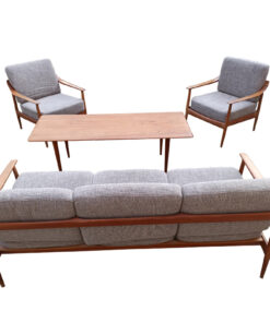 Knoll Antimott Seating Group, Table By France and Søn