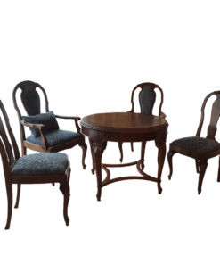Round Dining Room Table With 4 Matching Chairs