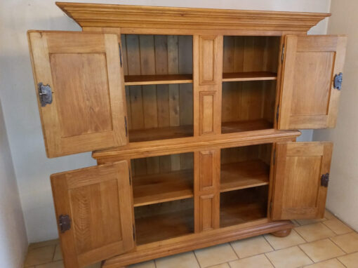 Oakwood Cabinet, Country Style