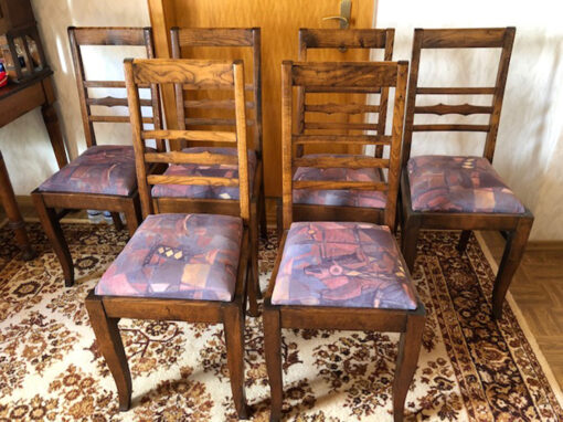 Extandable Dining Wood Table, 6 Chairs