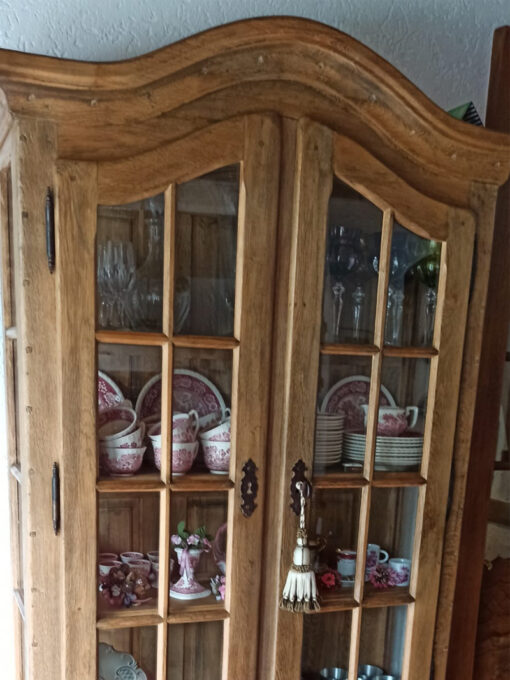 Oakwood, Display Cabinet, Dining Room