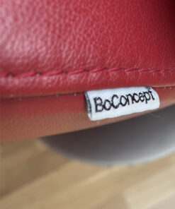 Pair of 2 red Lounge Chairs, BoConcept