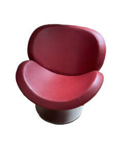 Pair of 2 red Lounge Chairs, BoConcept