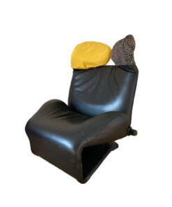 Black Leather Lounger, Armchair, by Wink