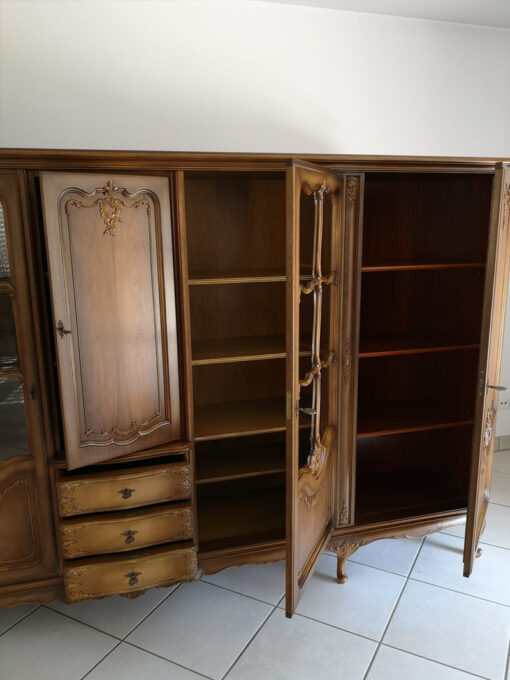 Chippendale Display Cabinet, Solid Wood