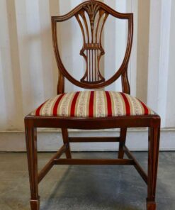 Antique Heppelwhite Chair