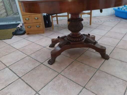 Ajustable Antqiue Wood Table