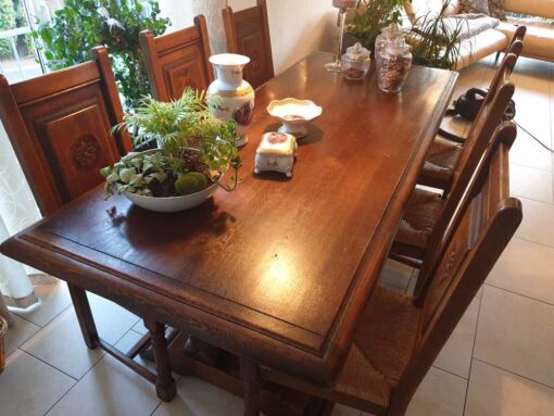 Diningroom-Set Made Of Solid Wood