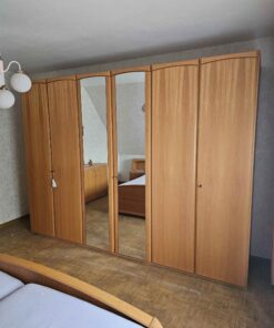Schrank