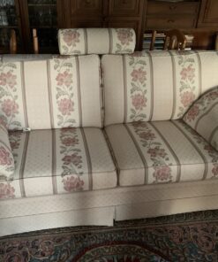 Sofa Couch mit Rosen /Blumenmuster
