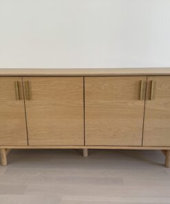 Sideboard Diana aus Eichenholz von Westwing, neuwertig