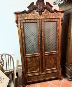 Biedermeierschrank