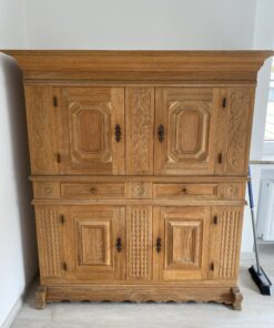 Schrank