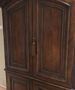 Antiker Schrank